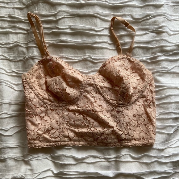 Talula Lace Top - Picture 1 of 3